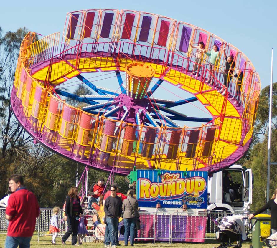 round up Carnival ride